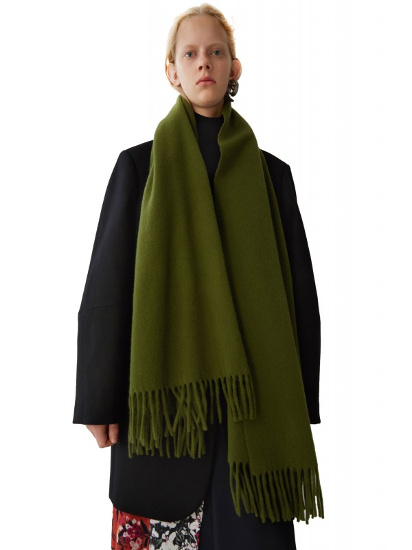Fringed scarf meadow green
